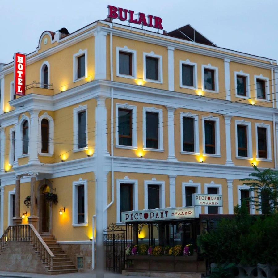 Семеен Хотел "Булаир" Burgas Exteriör bild